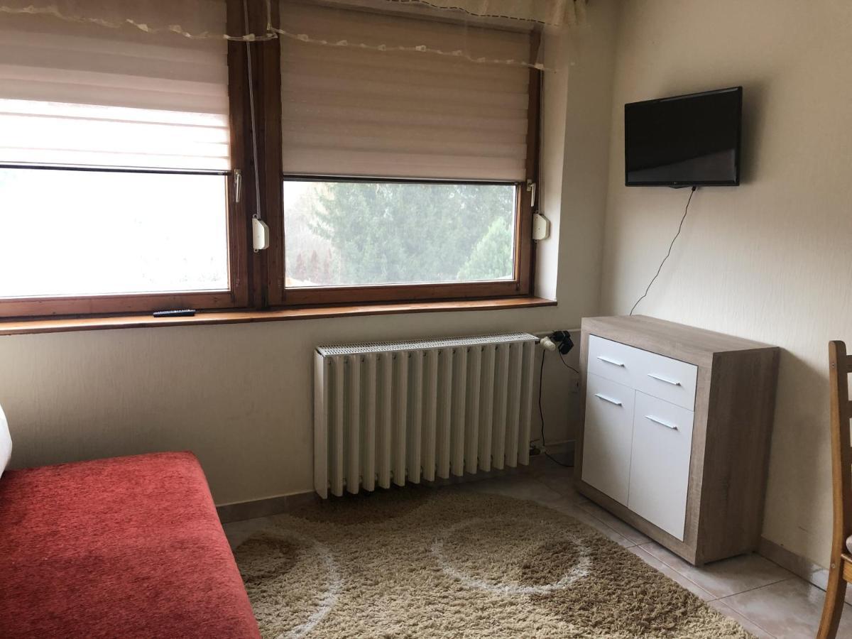 Respect Apartament Heviz Bagian luar foto