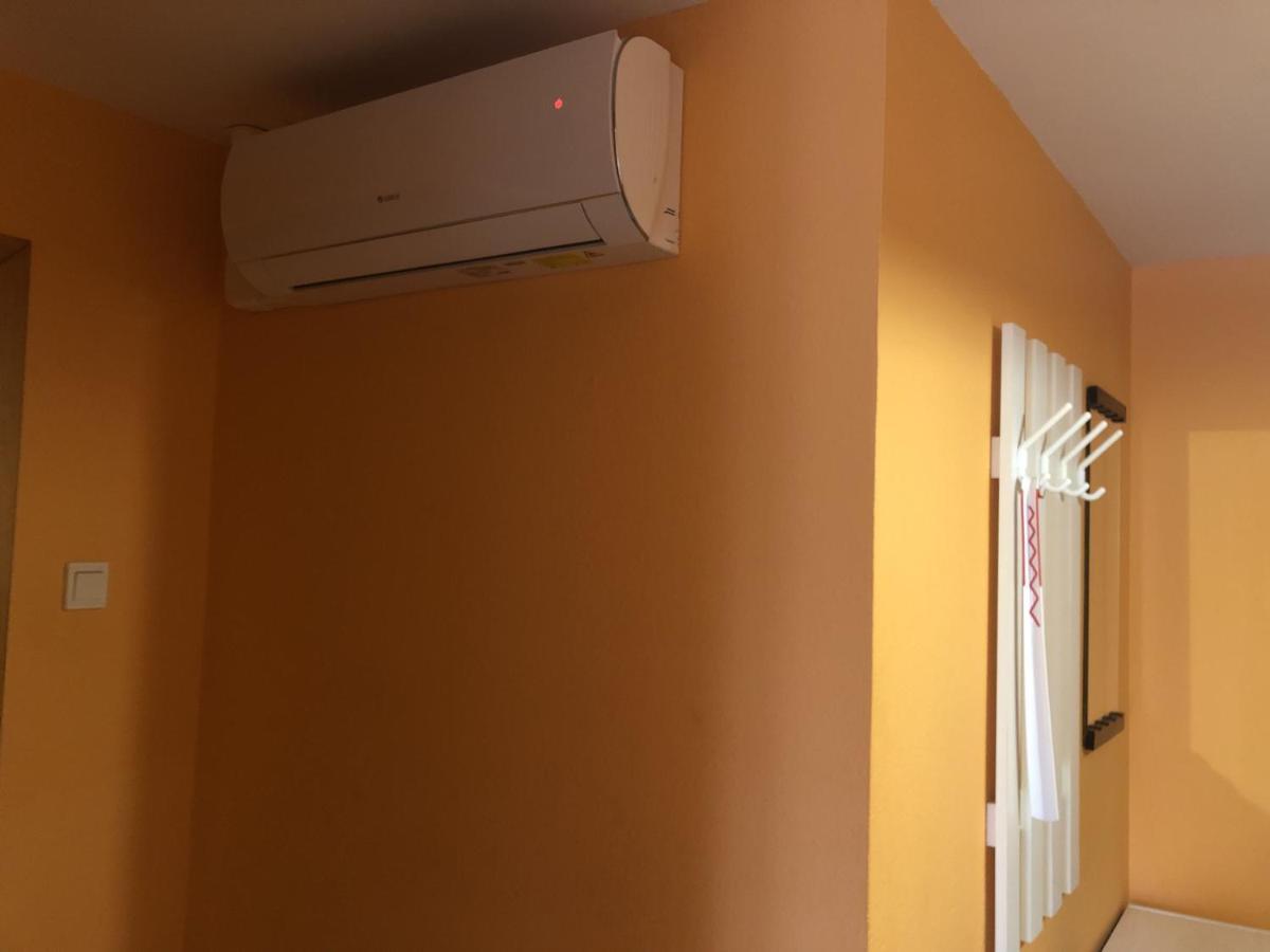 Respect Apartament Heviz Bagian luar foto
