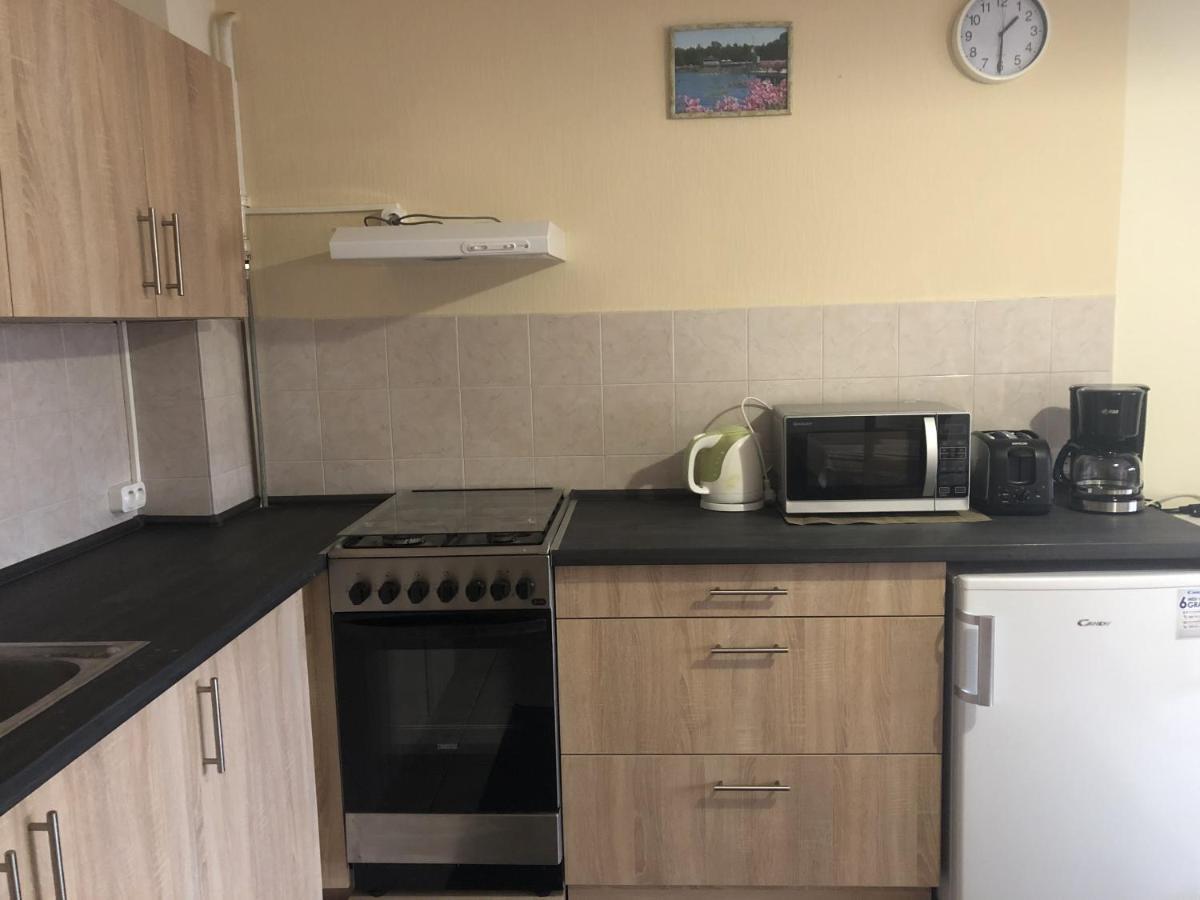 Respect Apartament Heviz Bagian luar foto