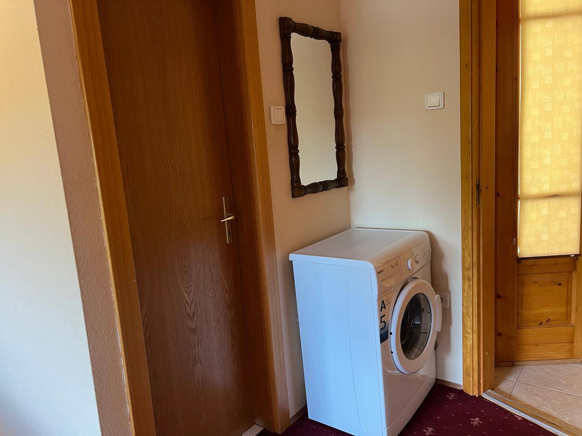Respect Apartament Heviz Bagian luar foto